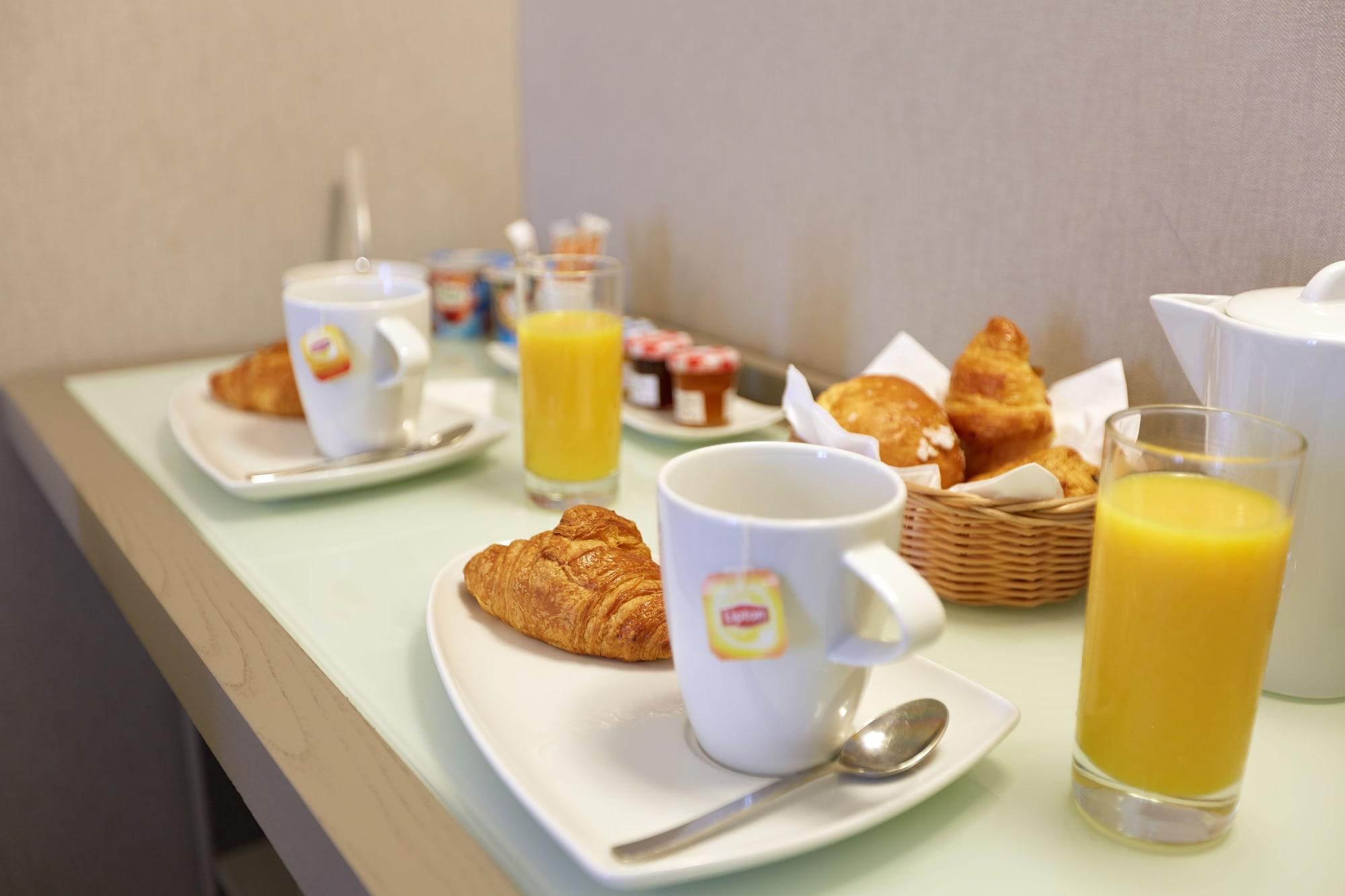 Alize Grenelle Tour Eiffel Hotel Paris Bagian luar foto